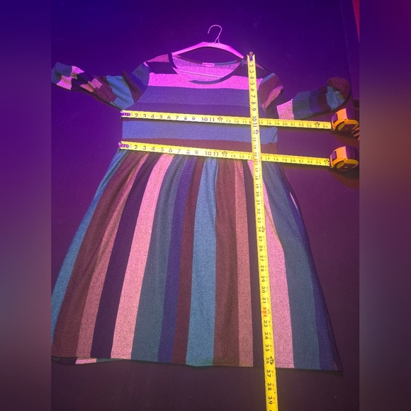 Egy California Women's Multicolor Round Neck Long Sleeve Knee Length Dress - Picture 11 of 12